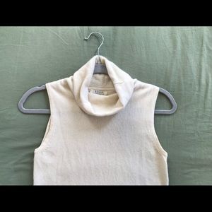 Turtle neck top